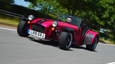Caterham Seven - front tracking